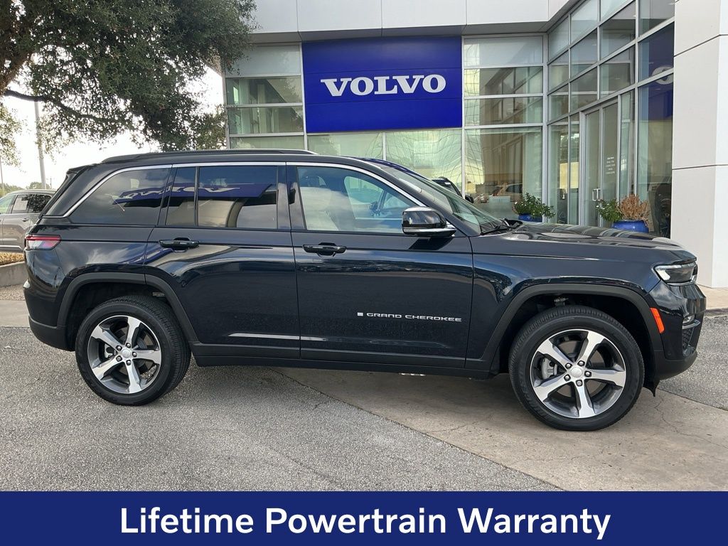 jeep grand cherokee 2024 1C4RJYB69RC110139 image jeep grand cherokee 2024 1C4RJYB69RC110139 image